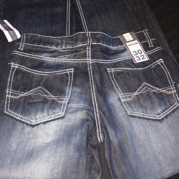 Men’s Dark wash Relaxed fit jeans - Picture 6 of 7
